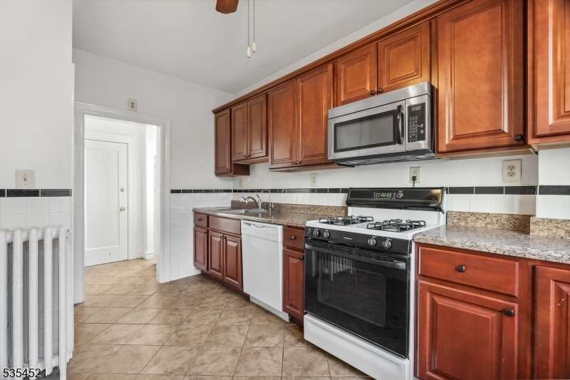 Jersey City, New Jersey 07306, United States, 2 Bedrooms Bedrooms, ,1 BathroomBathrooms,Residential,Active,119699 Jersey City, New Jersey 07306, United States, 2 Bedrooms Bedrooms, ,1 BathroomBathrooms,Residential,Active,119699