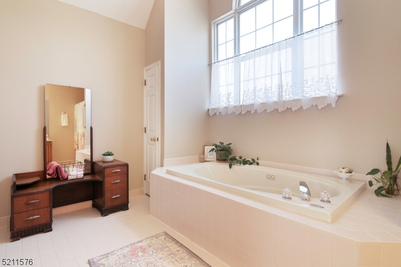 Oak Meadows - Residential