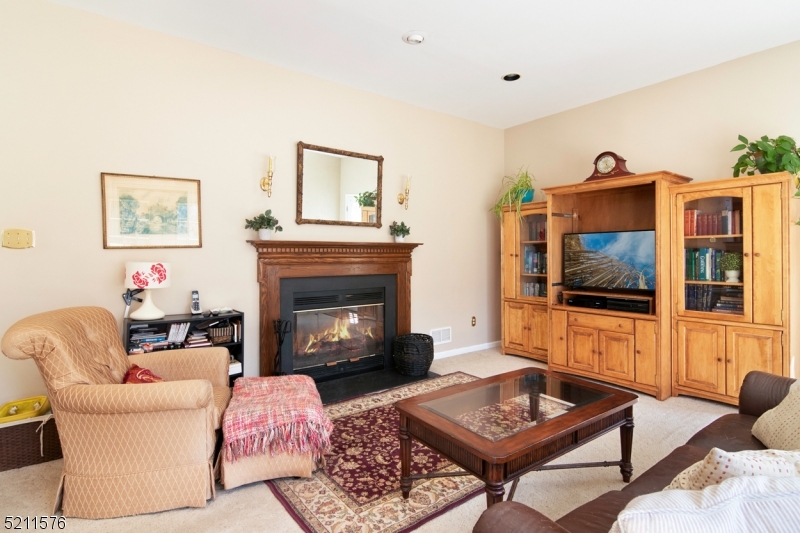 Oak Meadows - Residential