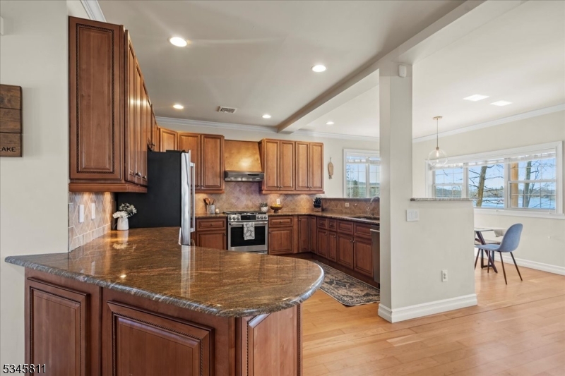 Upper Greenwood Lake - Residential