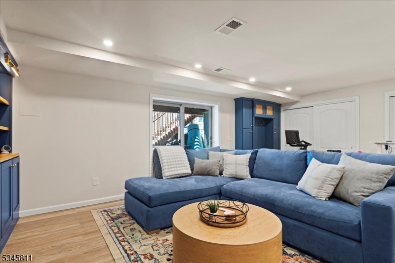 Upper Greenwood Lake - Residential