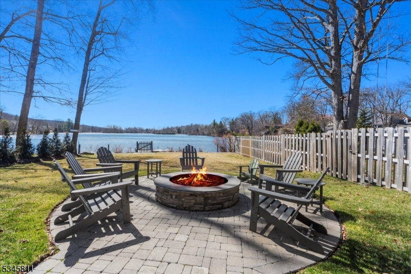 Upper Greenwood Lake - Residential