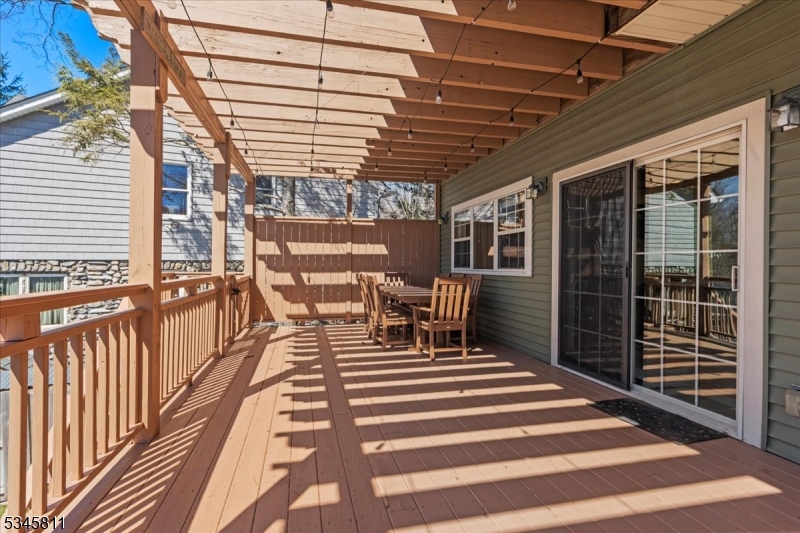 Upper Greenwood Lake - Residential