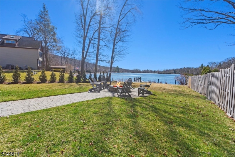 Upper Greenwood Lake - Residential