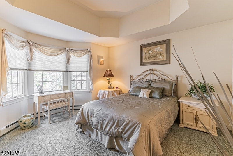 Dey Hill Farms - Residential