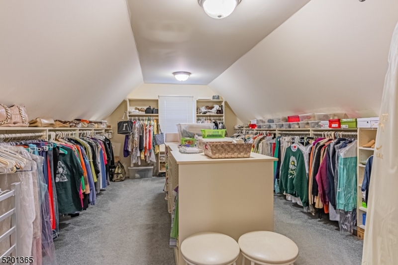 Dey Hill Farms - Residential