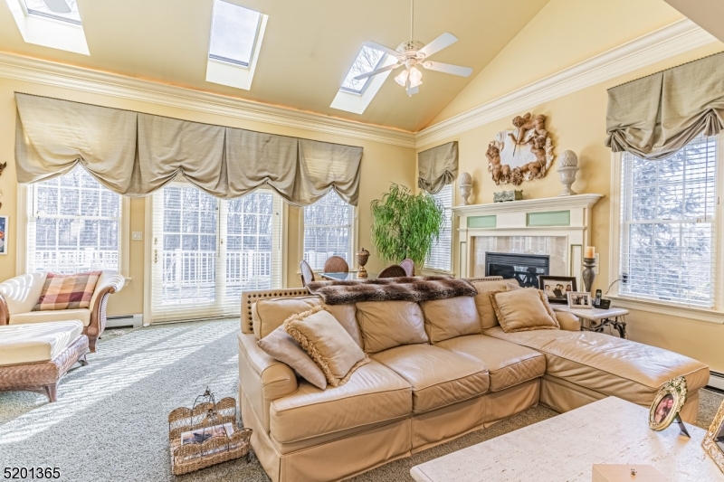 Dey Hill Farms - Residential