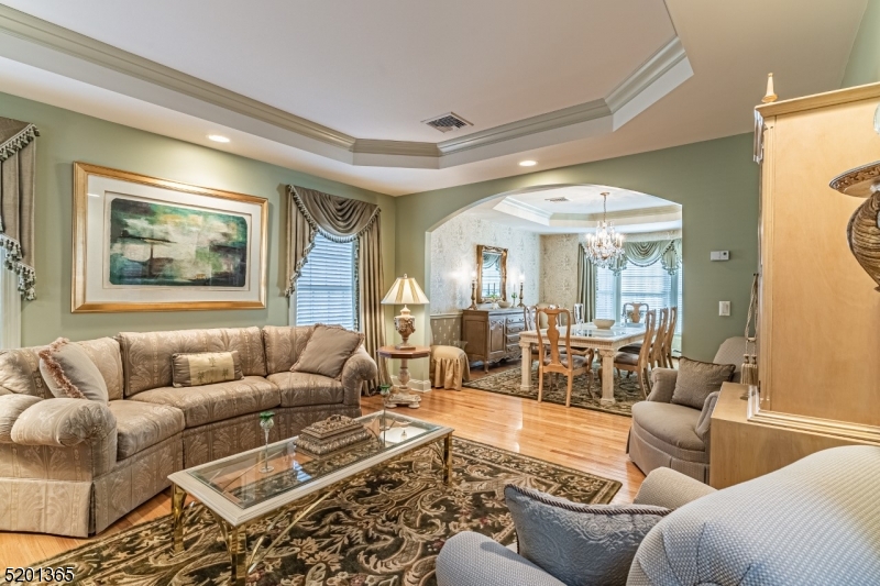 Dey Hill Farms - Residential