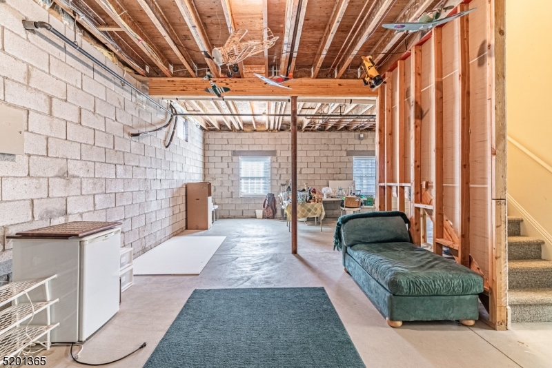 Dey Hill Farms - Residential