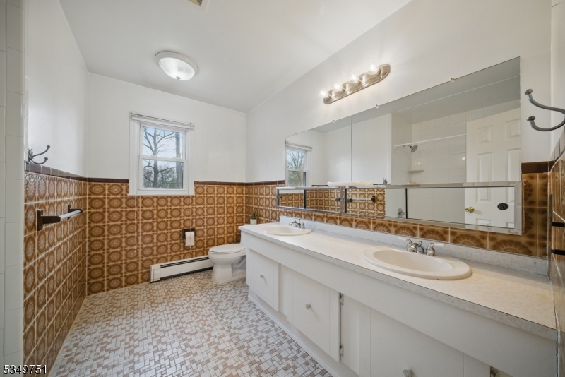 Cedar Knolls - Residential