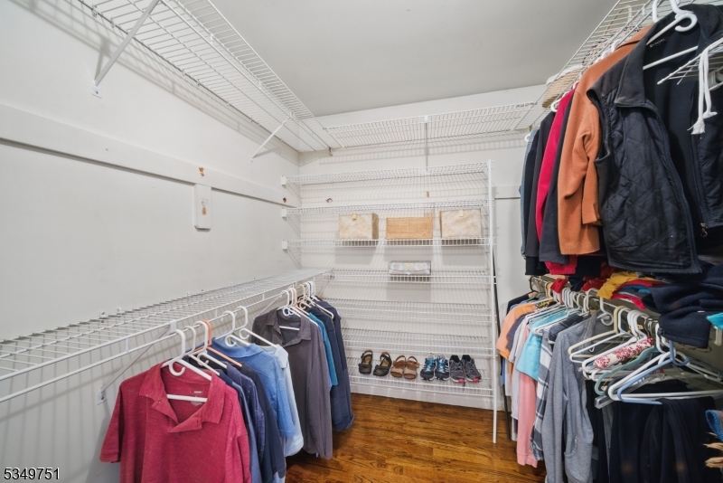 Cedar Knolls - Residential