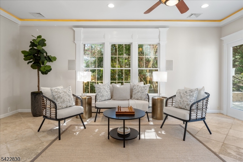 Rolling Hill - Residential