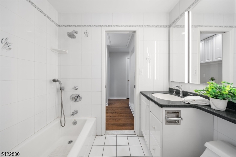 Rolling Hill - Residential