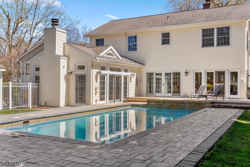 Rolling Hill - Residential