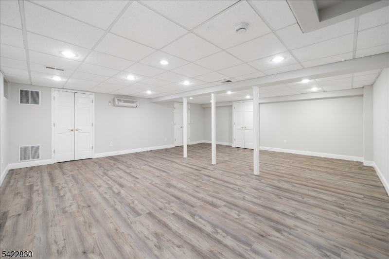 Rolling Hill - Residential