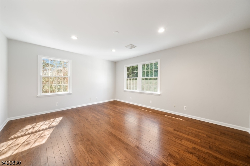 Rolling Hill - Residential