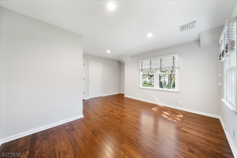 Rolling Hill - Residential