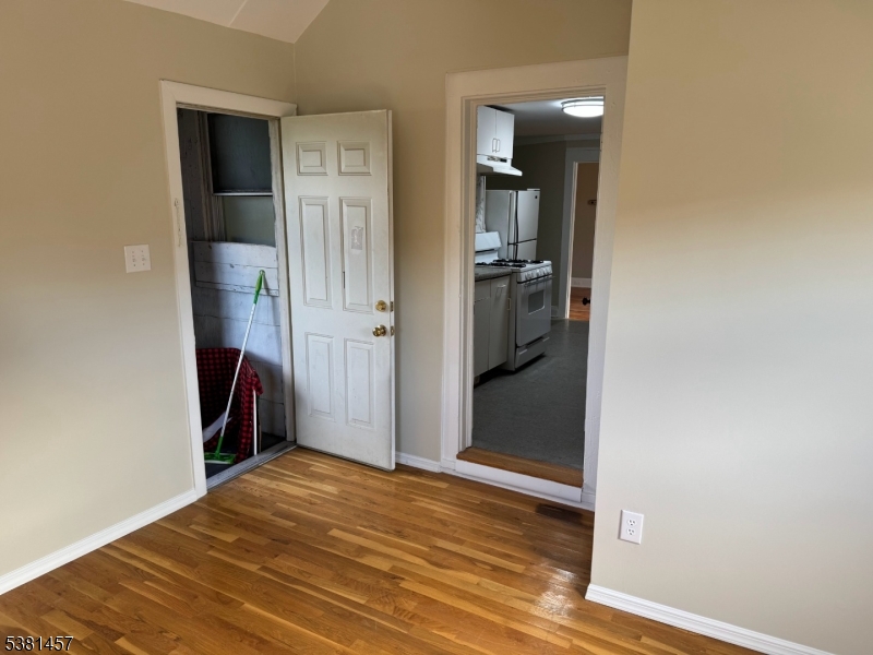 Cattano/ Downtown - Residential Lease