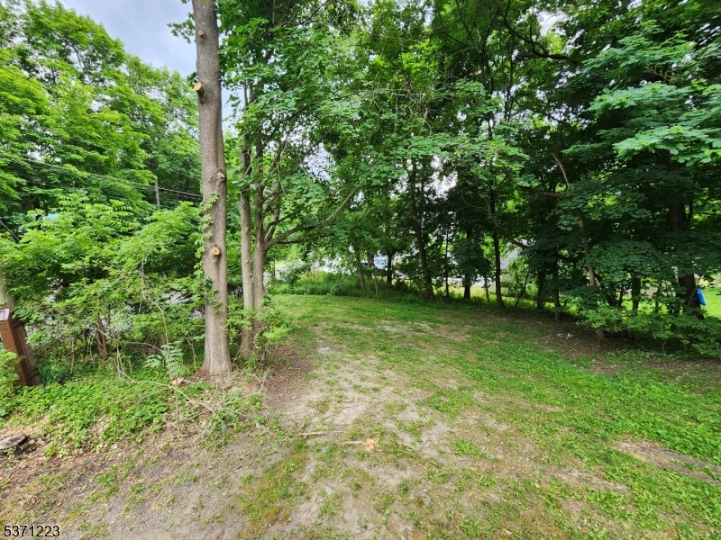 Franklin Boro, New Jersey 07416, United States, 2 Bedrooms Bedrooms, ,1 BathroomBathrooms,Residential,Active,170484