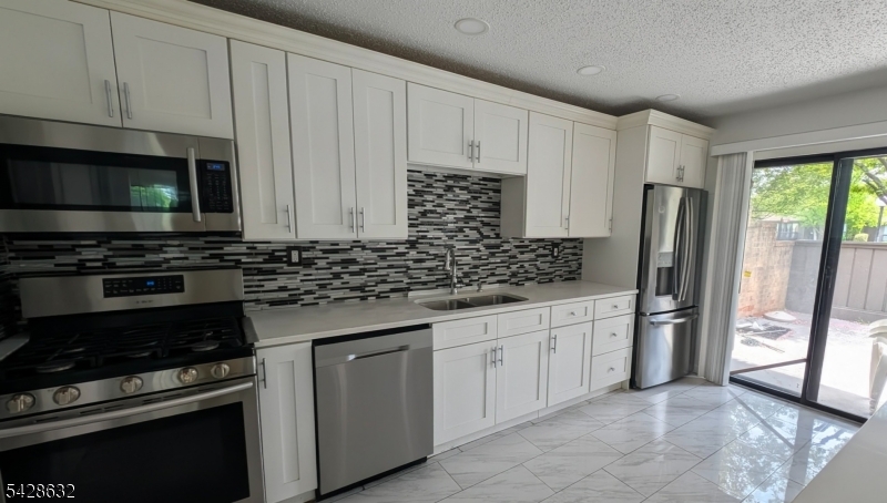 WESTGATE - Residential
