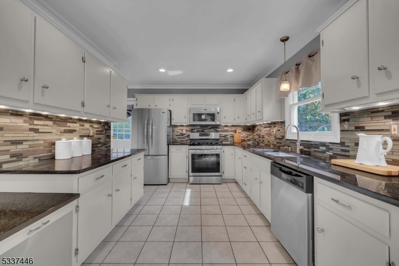 Four Bridges - Residential