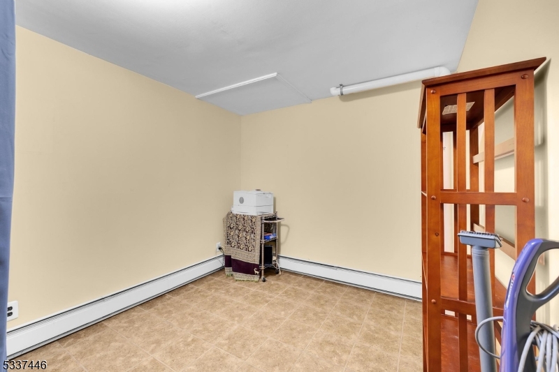 Four Bridges - Residential