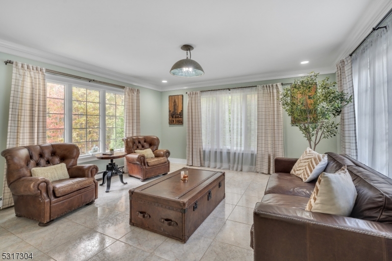 Fardale - Residential