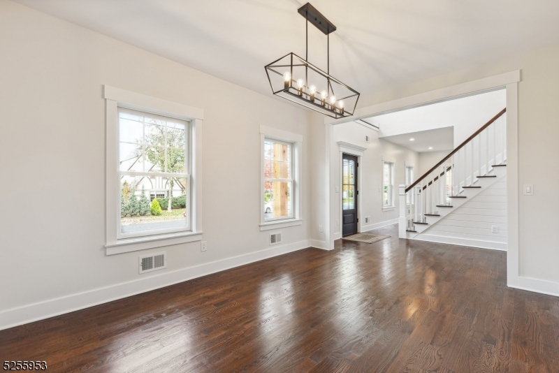 Washington's Headquarters - Residential