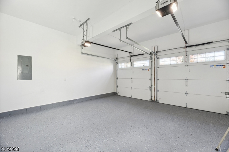 Washington's Headquarters - Residential