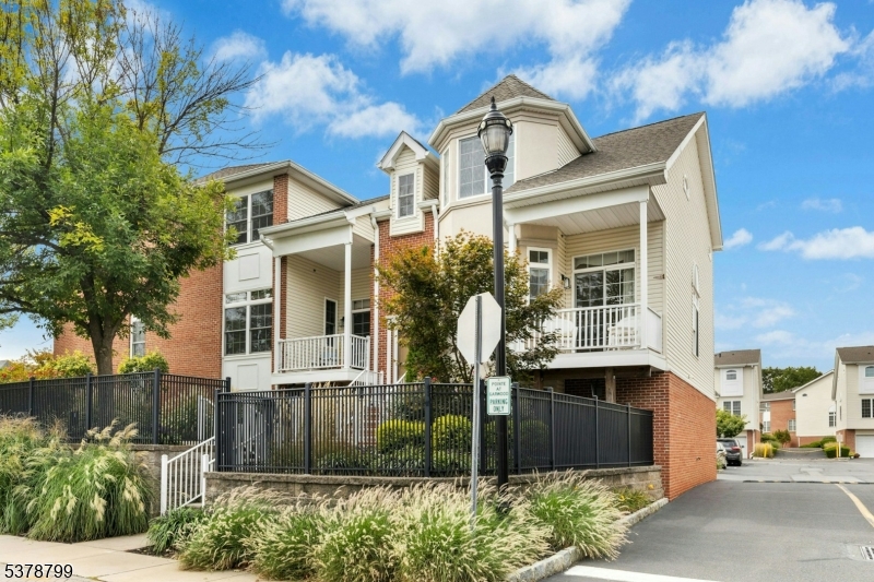 The Pointe - Residential