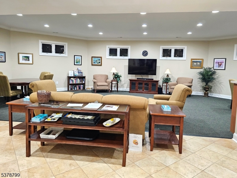 The Pointe - Residential