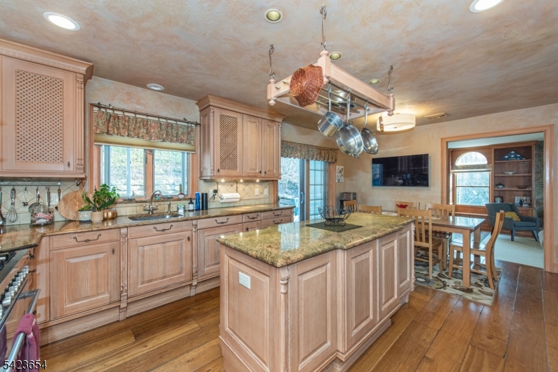 Oak Ridge - Residential