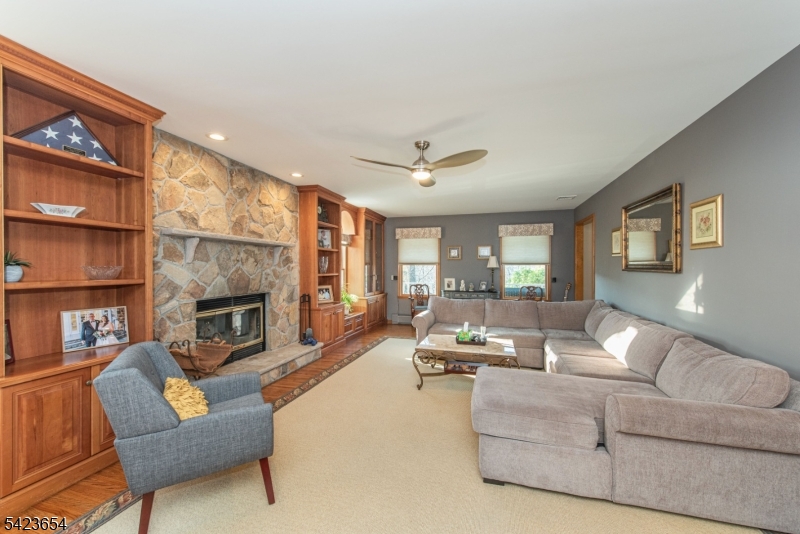 Oak Ridge - Residential