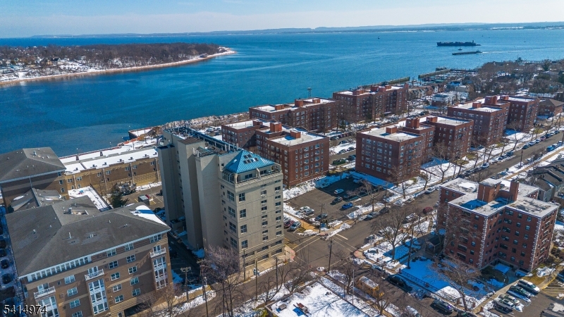 Crows Nest - Residential