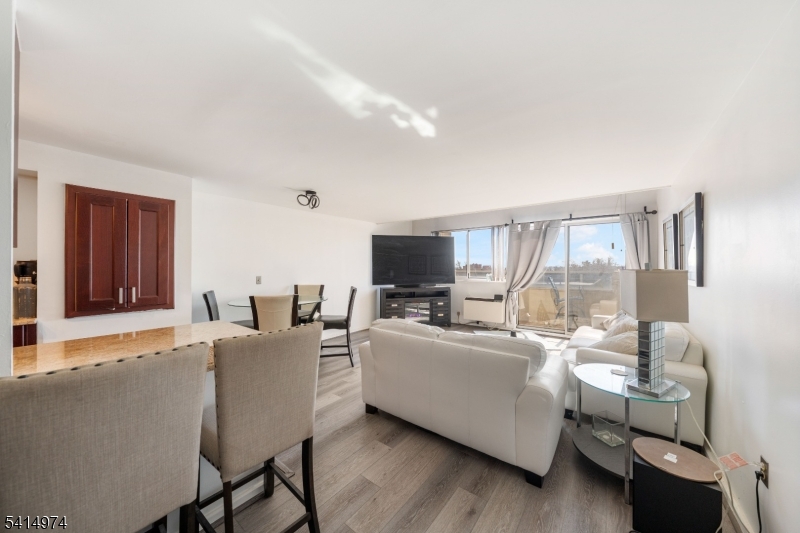 Crows Nest - Residential