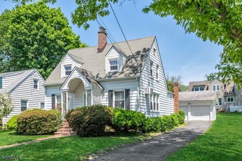 39 Hawthorne Ave, Morris Plains Boro, NJ 07950 - #: 3909739