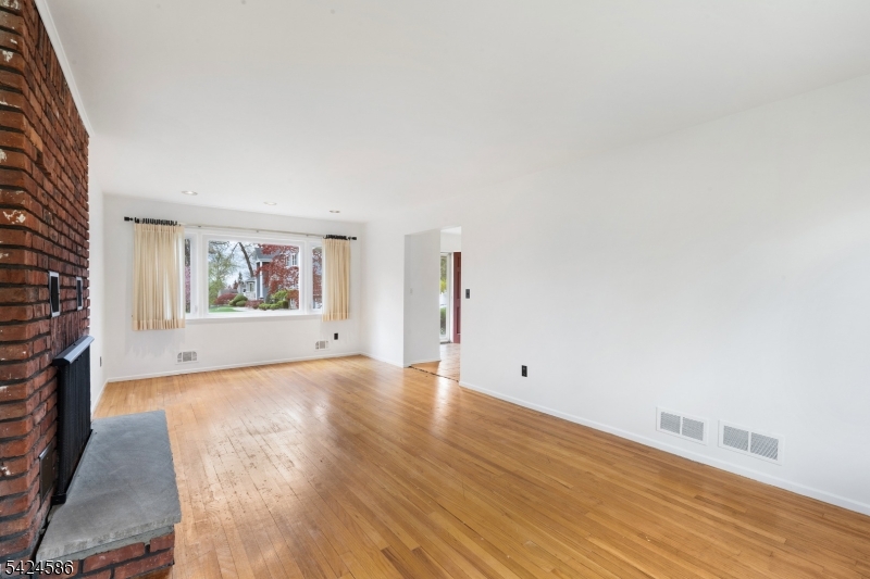 Woodland Ridge - Residential