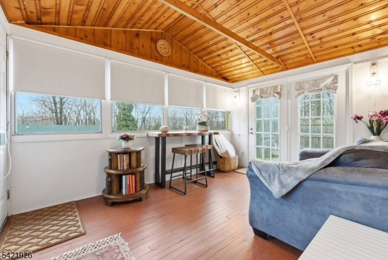 Glenwood Lake - Residential