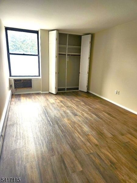 Green Knoll - Residential