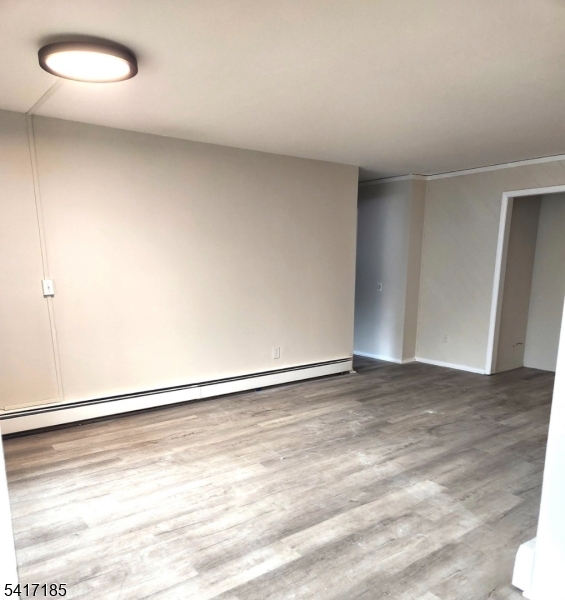 Green Knoll - Residential