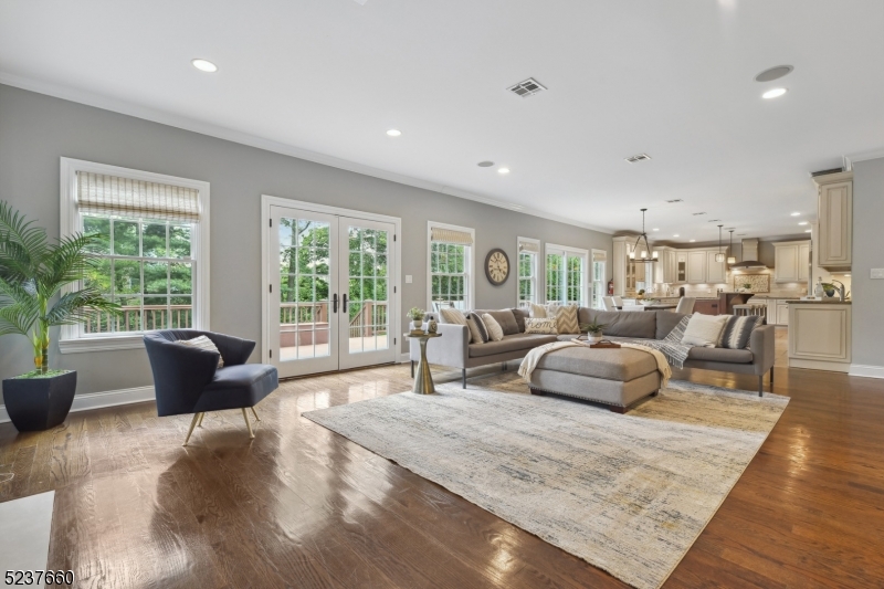 Riker Hill - Residential