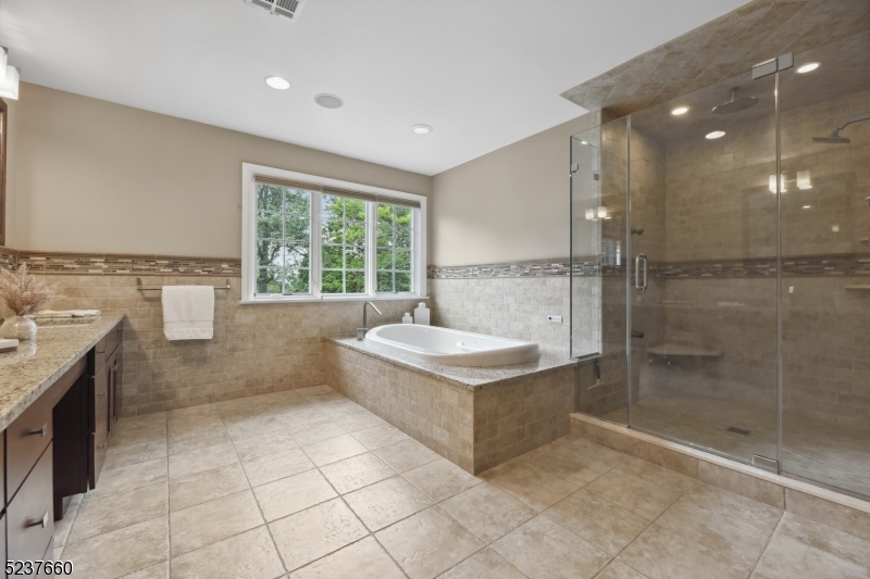 Riker Hill - Residential