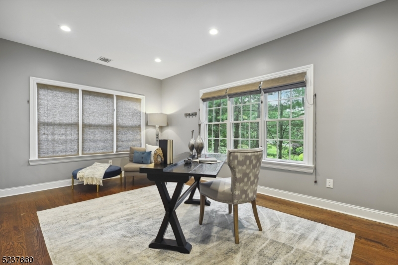 Riker Hill - Residential