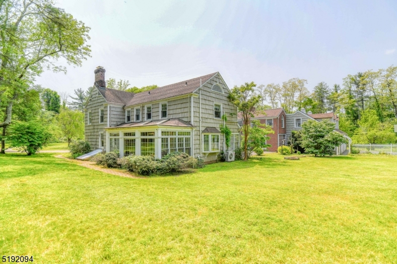 New Vernon - Residential