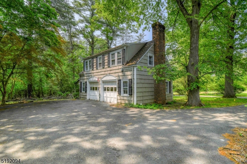 New Vernon - Residential