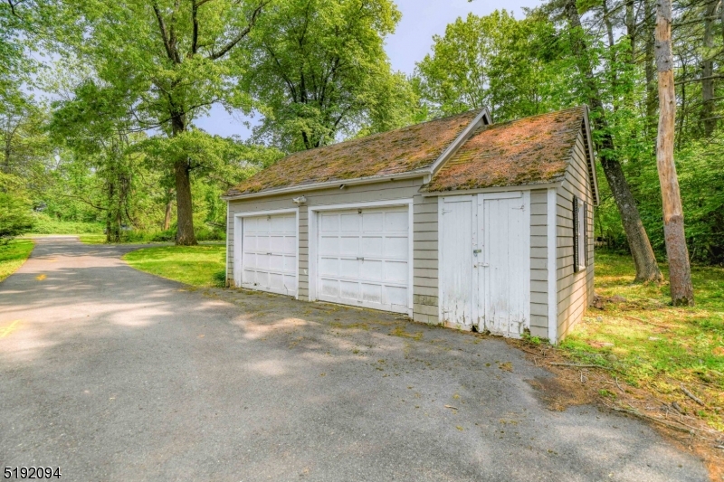 New Vernon - Residential