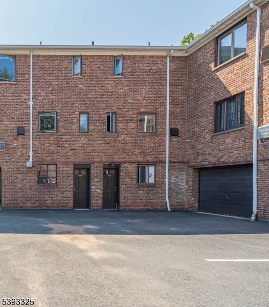 Troy Hills of Springfield - Residential