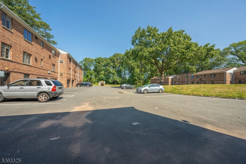 Troy Hills of Springfield - Residential