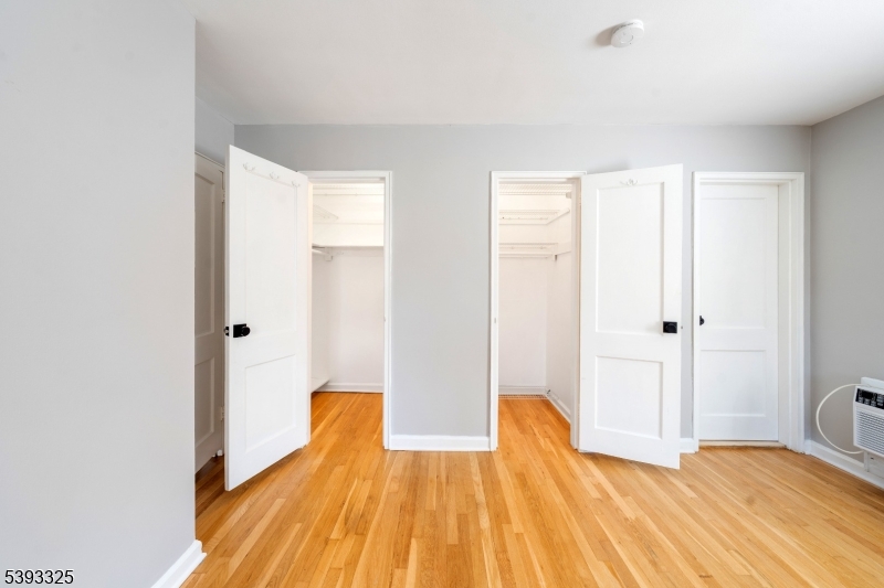 Troy Hills of Springfield - Residential