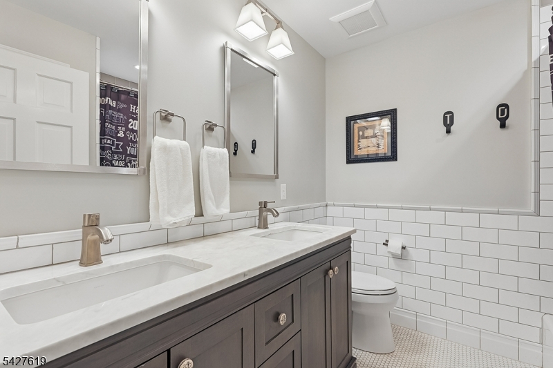 North Summit - Residential